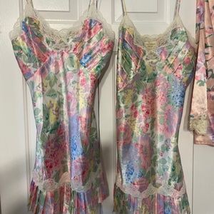 Victoria Silk Sleepwear